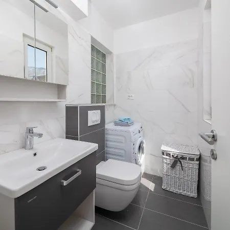 City Apartment Omis * Omiš