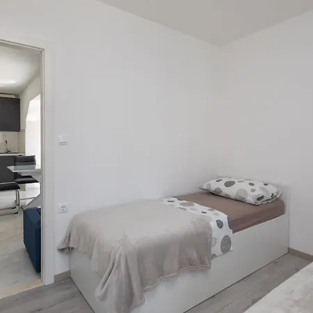City Apartment Omis Apartment