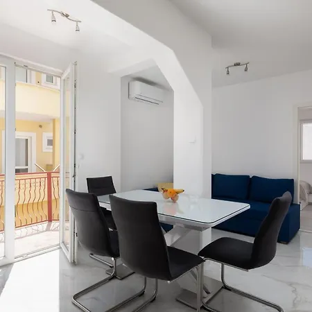 City Apartment Omis Apartment Omis