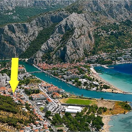 Apartment City Apartment Omis *